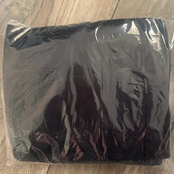 NWT LANDS' END BOYS STAIN/WRINKLE RESISTANT CHINO SHORTS CLASSIC NAVY 1OH - Picture 11 of 11